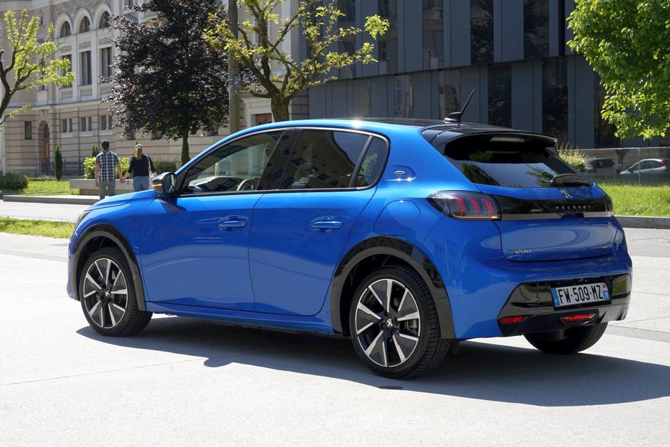 peugeot e-208, peugeot e-2008 | Avtor: Matija_Janežič