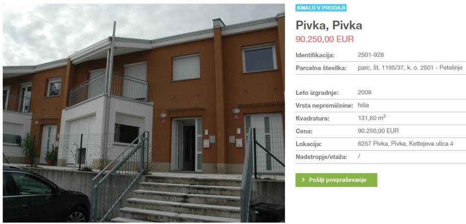 Prodaja hiše Stanovanjskega sklada RS v Pivki, Petelinjski greben | Avtor: slika zaslona
