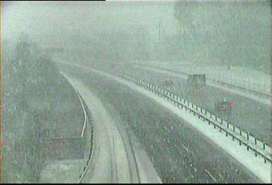 Sneženje na cestah | Avtor: Prometna kamera (PIC)