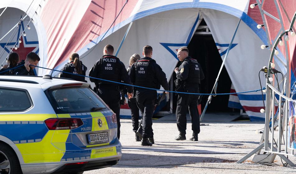 Pred 100 gledalci: Cirkuška akrobatka med predstavo padla in se ubila