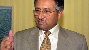 Mušaraf je pred glasovanjem o novem pakistanskem ministrskem predsedniku nasledn