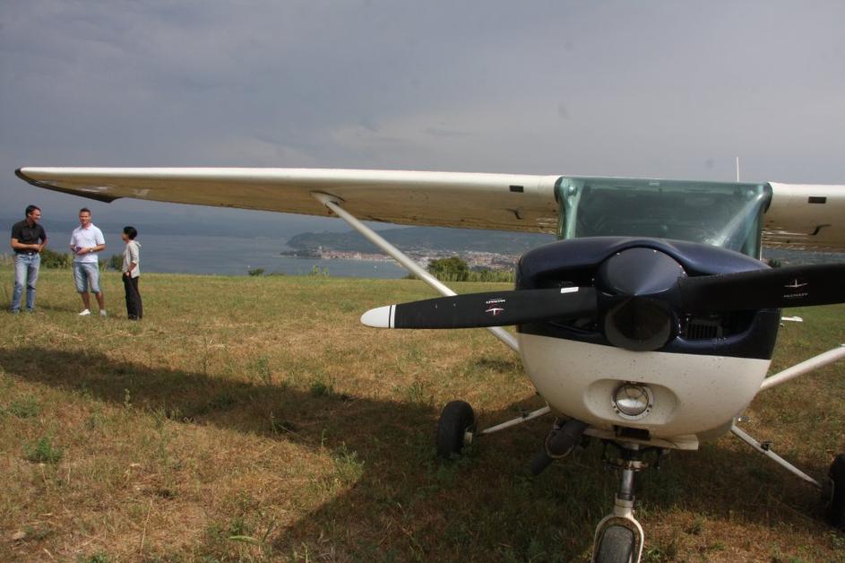 Novice: Na Braču strmoglavilo letalo - Cessna