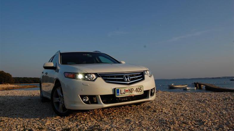 Honda accord Tourer 2.2 Executive Plus Avt.