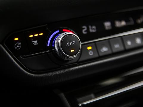 Mazda6 klima klimatska naprava ogrevanje sedežev volana