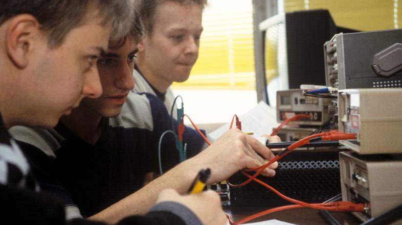 šola dijaki praktični pouk praksa