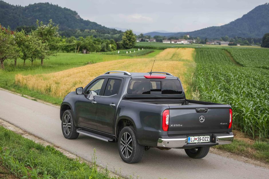 Mercedes-Benz razred X | Avtor: Saša Despot