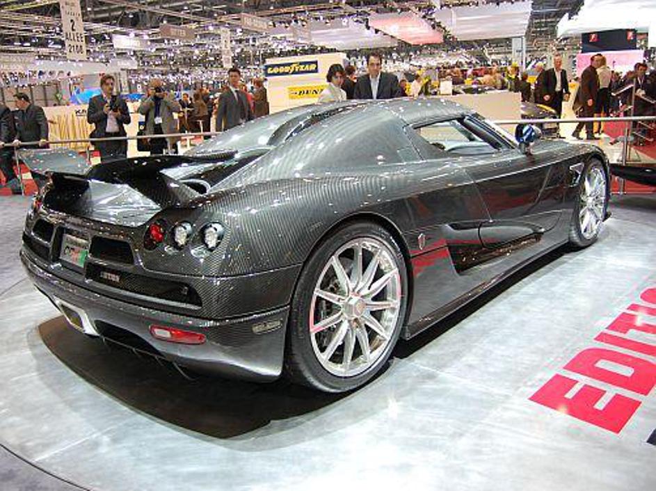 Ženevski avtomobilski salon je tudi letos prava paša za oči. Eden od razstavnih 