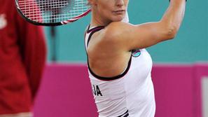 Polona Hercog je v soboto na pokalu Fed premagala Julio Görges, v nedeljo pa izg