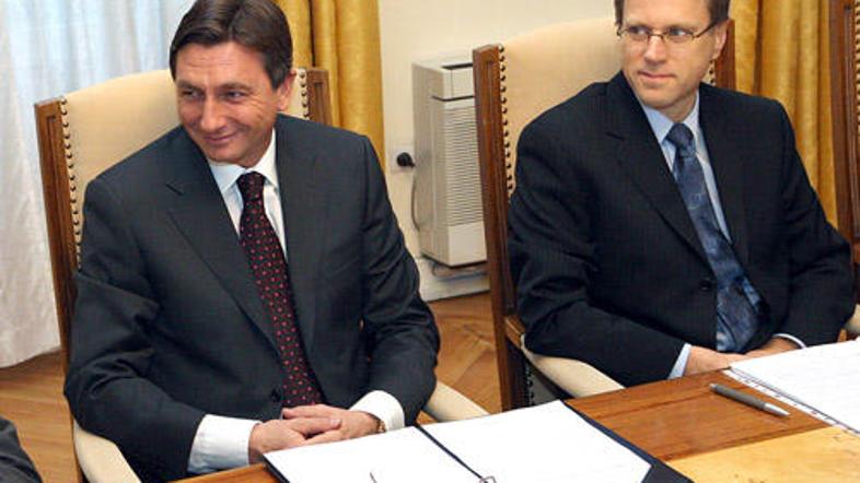 Premier Pahor z zunanjim ministrom Žbogarjem. (Foto: Boštjan Tacol)