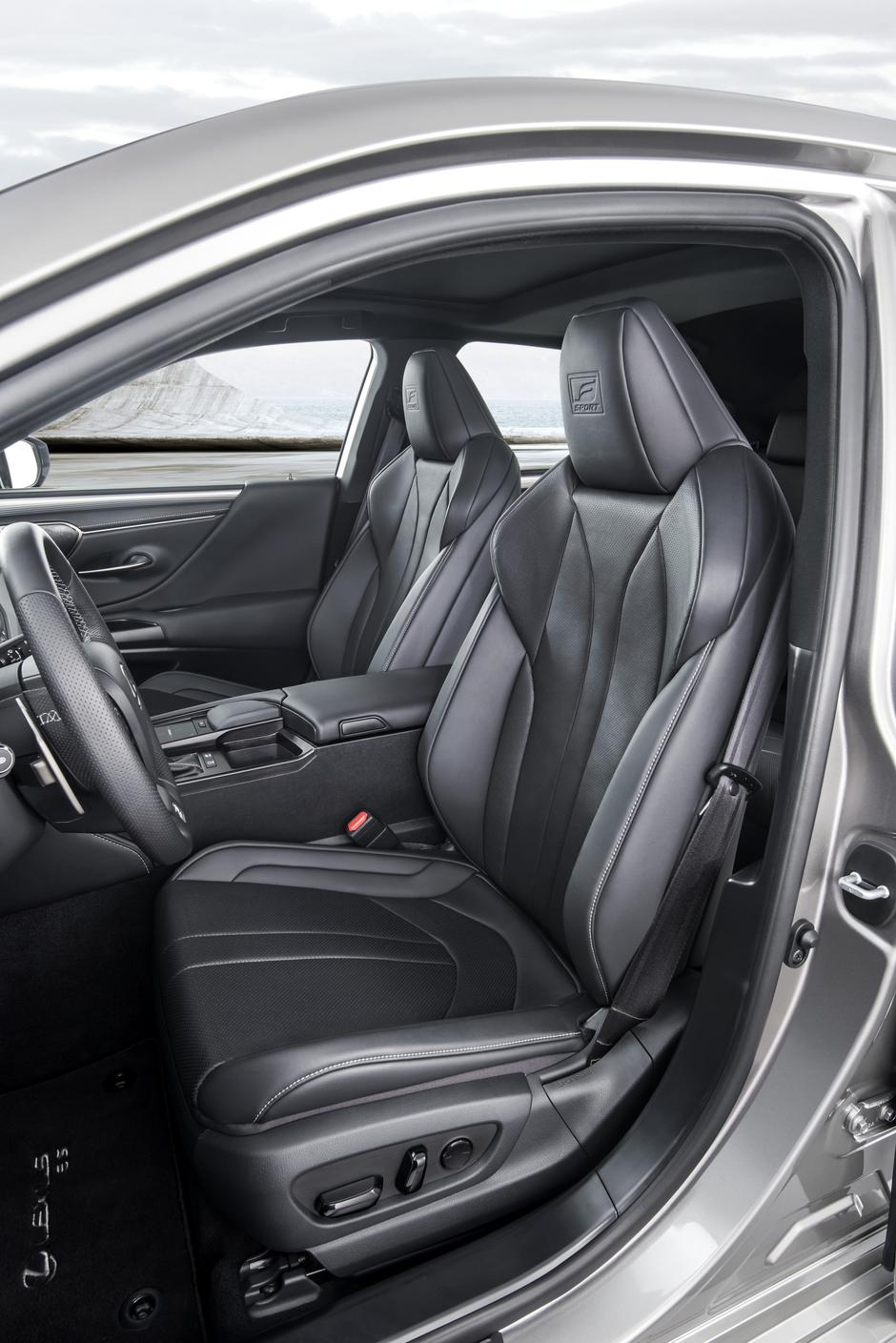 Lexus ES | Avtor: Lexus