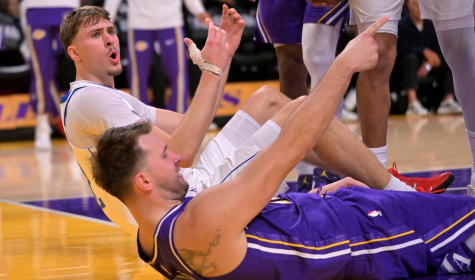 Dončić z Lakersi zmagal nad Dallasom, pozornost vzbudil tudi z avtomobilom