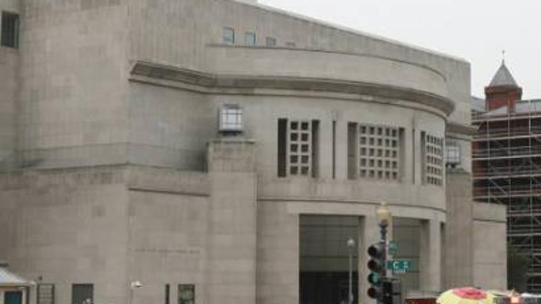 Muzej holokavsta po napadu