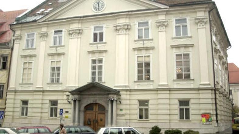 20 znanstvenikom različnih profilov je uspela izvolitev v smetano slovenske inte