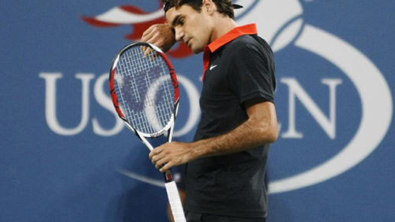 Švicar Roger Federer je v New Yorku prvič po petih letih priznal poraz.