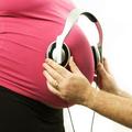 Glasba je nosečnicam ne le prijazna, temveč tudi koristna!