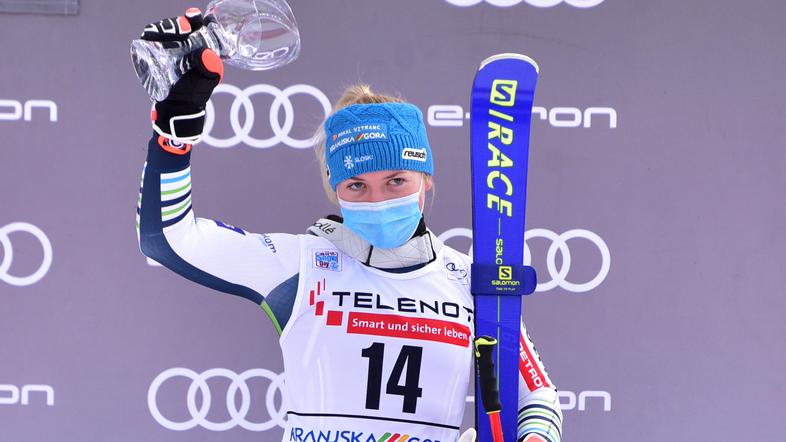 Meta Hrovat zlata lisica