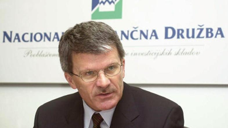 Stane Valant poleg funkcije predsednika Smučarske zveze Slovenije opravlja tudi 