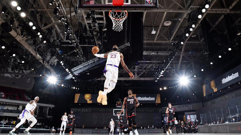 LeBron James Heat Lakers