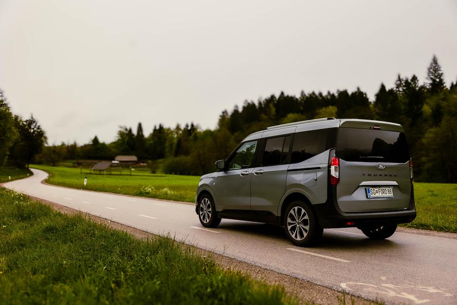 predstavitev Ford Courier | Avtor: Saša Despot
