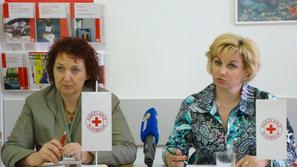 Ozimkova in Špec Potočarjeva sta razočarani, ker odprtja humanitarnega centra 14
