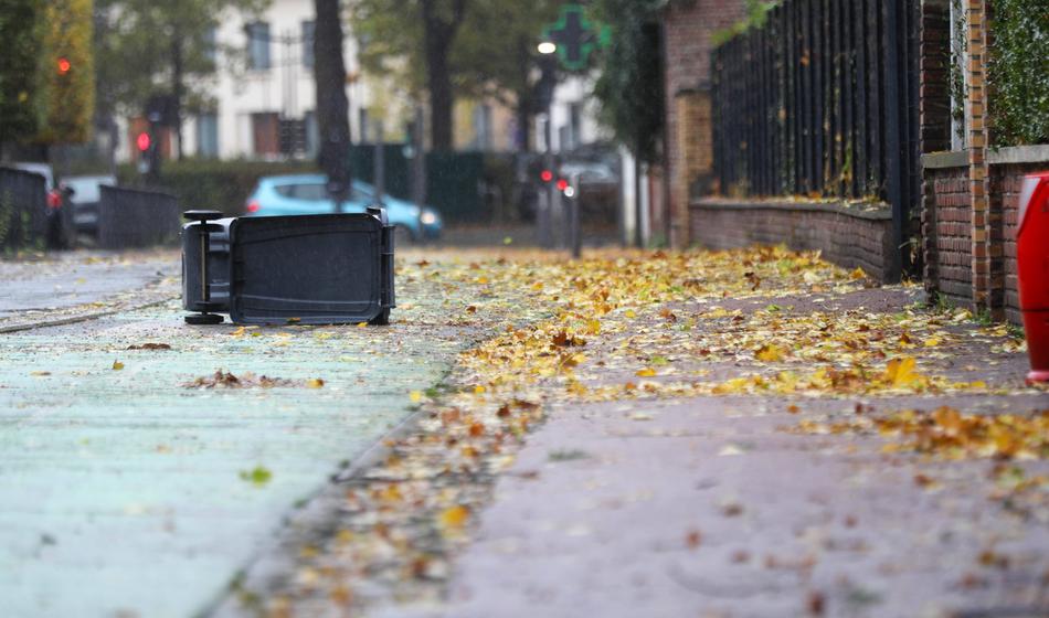 Oranžno opozorilo: Pred nami je burna noč, v teh krajih bo najhuje