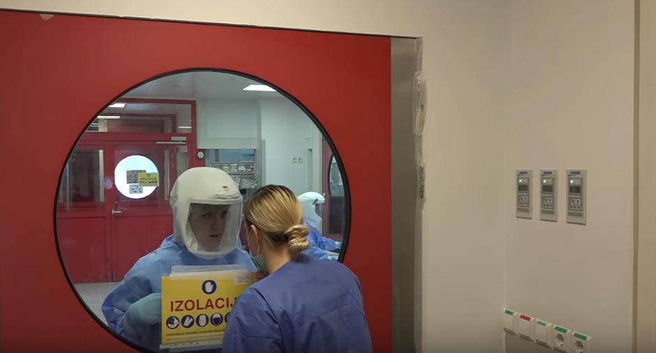 Koronavirus - UKC Ljubljana | Avtor: UKC LJ
