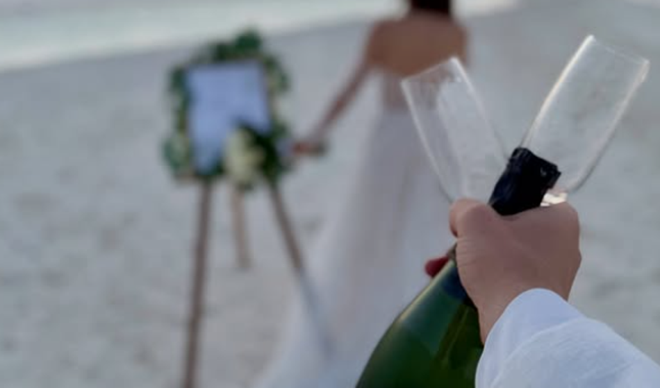 Žalostna novica za vse Slovenke, tale naš znani lepotec je oddan!