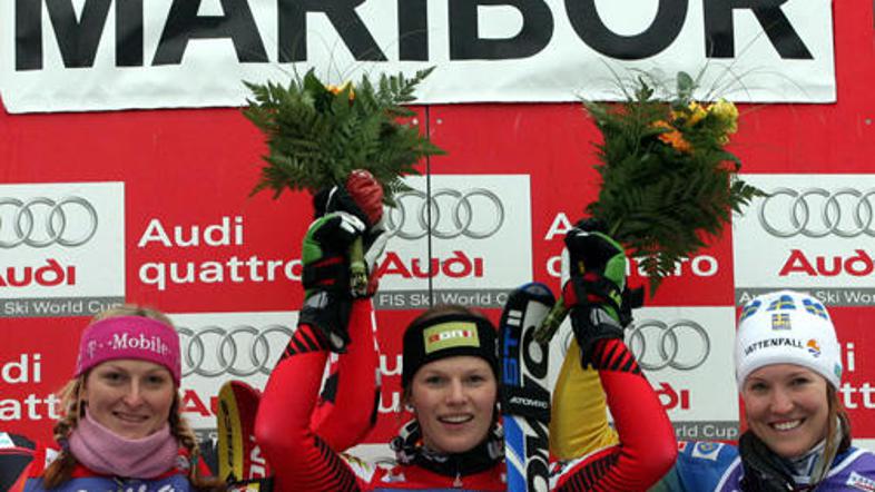 Zmagovalke zadnjega slaloma na Pohorju: Hrvatica Janica Kostelic, Avstrijka Marl