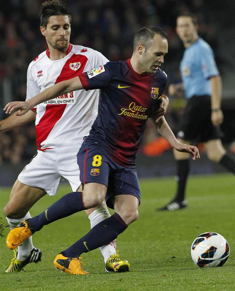 Iniesta Adrian Gonzalez Barcelona Rayo Vallecano Liga BBVA Španija liga prvenstv | Avtor: EPA