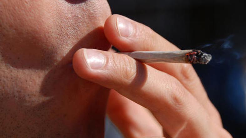 Po podatkih Urada za droge in kriminal pri ZN pa v svetu kar 200 milijonov ljudi