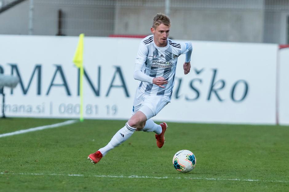 Žan Karničnik | Avtor: Profimedia