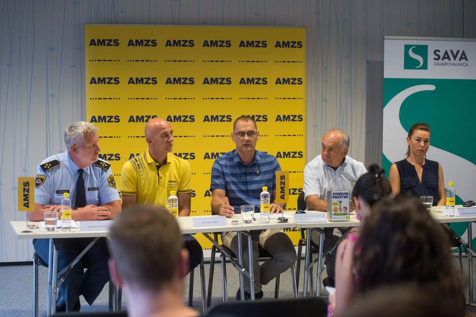 Varna vožnja s šolskim avtobusom | Avtor: Anže Petkovšek