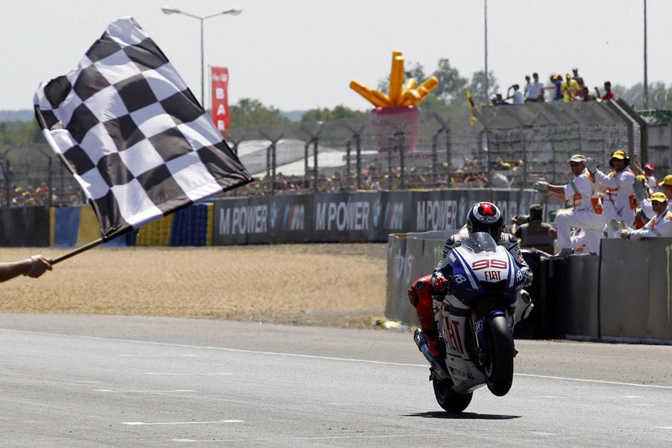 Lorenzo je prvič v karieri slavil drugo zaporedno zmago v MotoGP-ju. (Foto: Reut