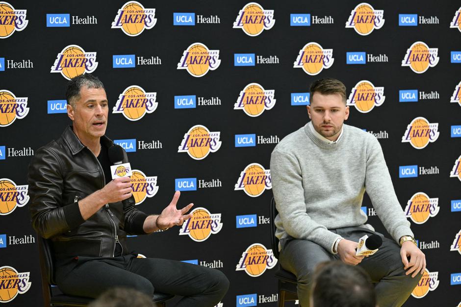 Luka Dončić, predstavitvena novinarska konferenca v Los Angelesu | Avtor: Profimedia