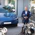 minister za infrastrukturo in energetiko Jernej Vrtovec na obisku Tesla Center Ljubljana