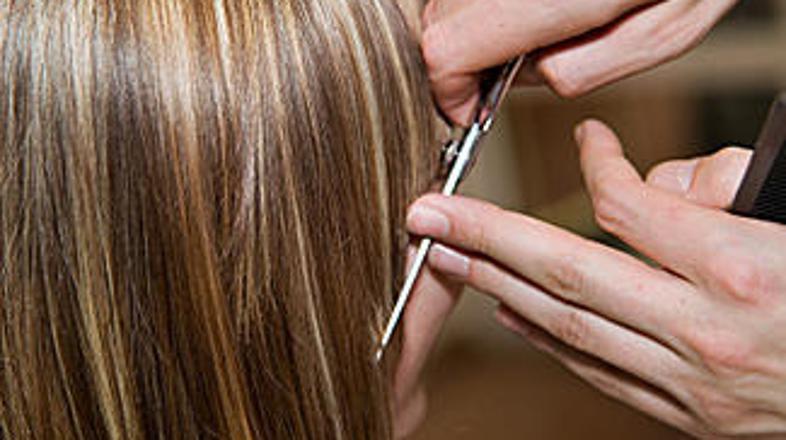 Sicer pa vedno najbolj vžge, če si svojo frizuro oblikujete čisto po svojem okus