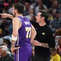 Luka Dončić in JJ Redick