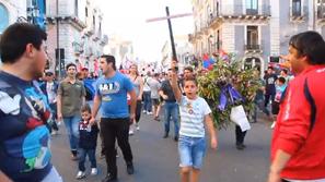 Catania navijači Palermo pogreb pokop krsta povorka