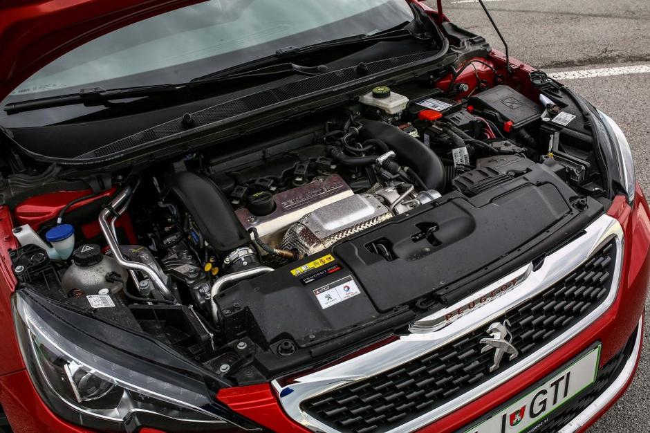 Peugeot 308 GTi | Avtor: Saša Despot