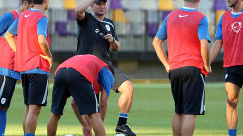 Matjaž Kek se bo s svojimi varovanci pomeril z Bosno in Hercegovino.