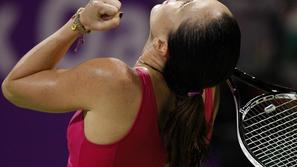 Jelena Janković se je takole veselila zmage in uvrstitve v polfinale turnirja v 