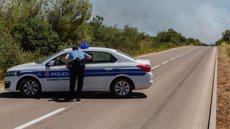 Hrvaška policija zapora lokalna cesta
