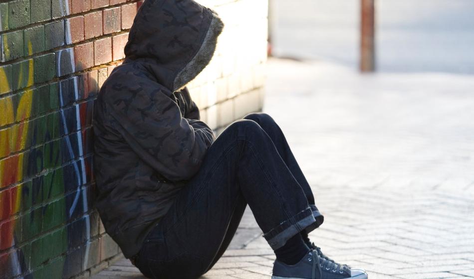 Jesenice: Otroci v nevarnosti, CSD naj bi ščitil očeta, ki ima težave z alkoholom