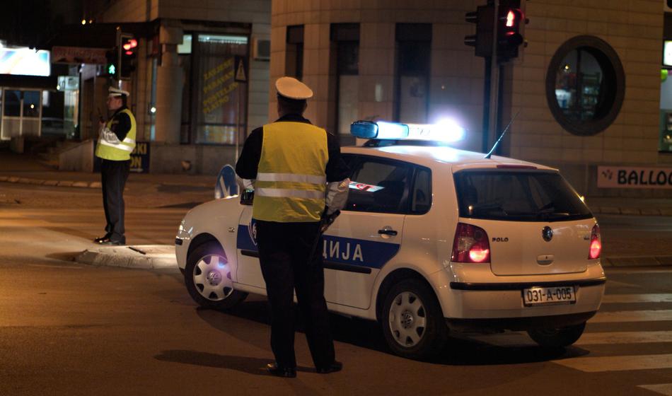 Družinska tragedija: Oče ubil 2-letnega otroka in sebe