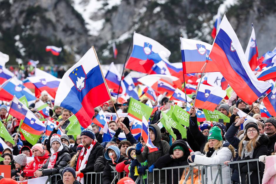 navijači, zastave, planica 2026 | Avtor: Saša Despot