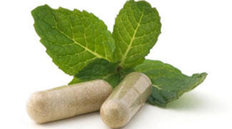 Pazljivo! Zeliščna zdravila niso brez nevarnosti.