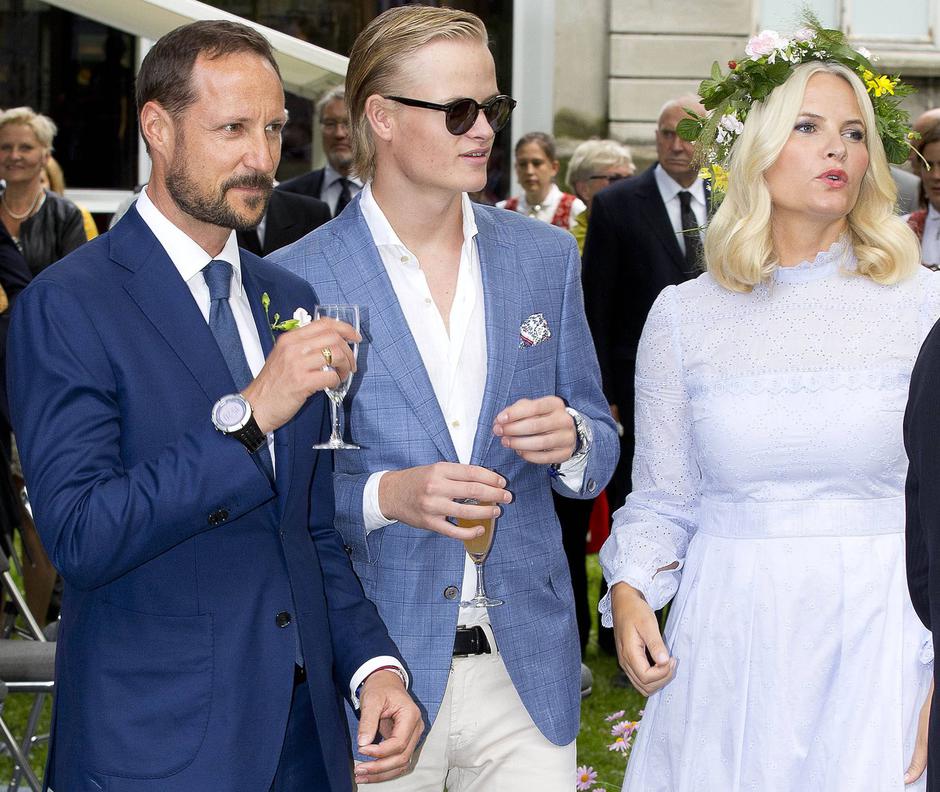 Marius Borg Høiby, mette-marit, haakon | Avtor: Profimedia