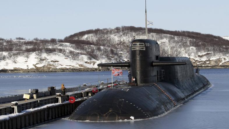 Ruska jedrska podmornica Jekaterinburg v bazi na območju Murmanska.