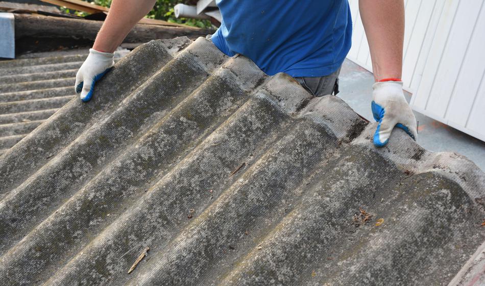 Podražitve: Toliko letos stane odstranjevanje in odlaganje azbestne kritine