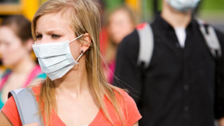 V Novi Gorici bodo vzeli brise desetim dijakom, ki so se vrnili z Iosa in so kaz